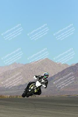 media/Feb-12-2022-SoCal Trackdays (Sat) [[3b21b94a56]]/Turn 9 Set 1 (1130am)/